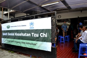 Returning Refugee's Smile with Dental Health Social Service