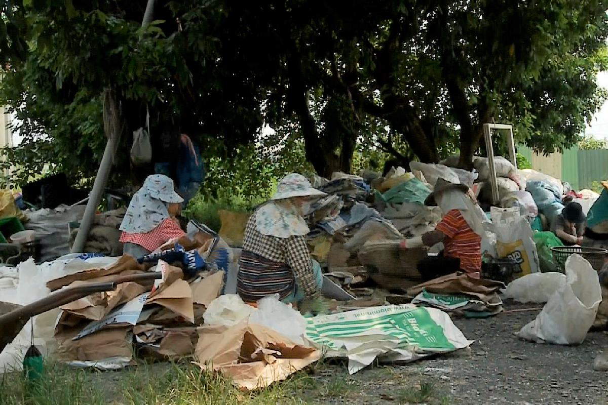 Life Wisdom: Tzu Chi's Recycling Stations: A Cultivation Ground of Bodhisattvas