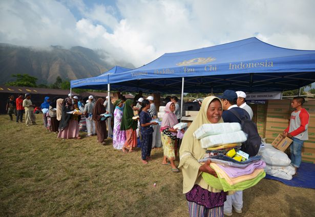 Recovering the Small Heaven at the Foot of Mount Rinjani