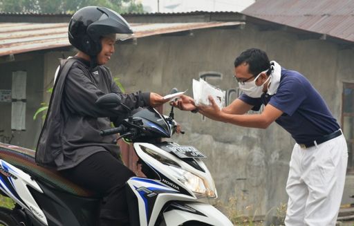Pembagian Masker