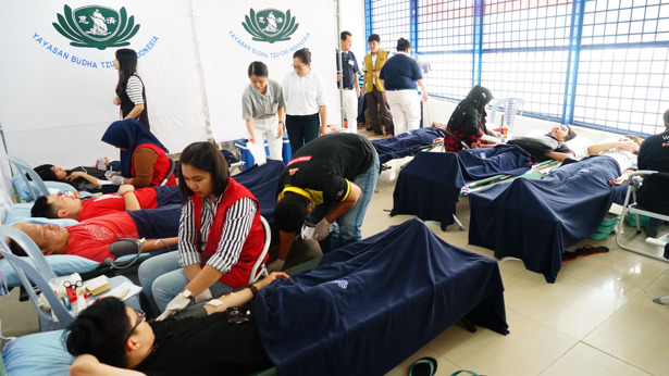 Membangun Kebiasaan Donor Darah Warga Kota Batam 