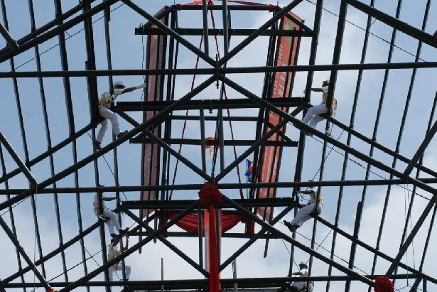 Topping Off Aula Jing Si Batam: Menuju Rumah Baru