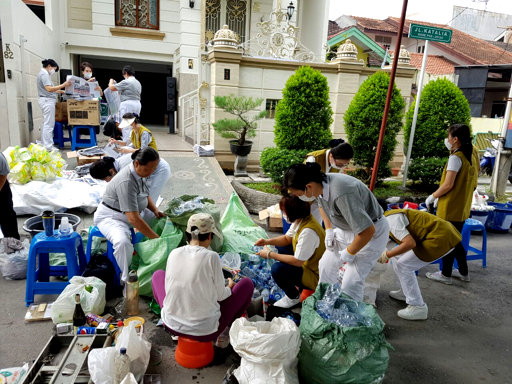 Bersama-sama Melestarikan Lingkungan