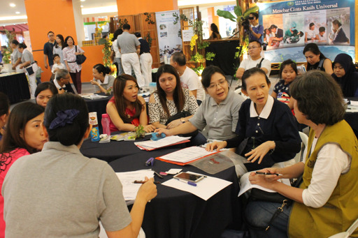 Menebar Inspirasi Melalui Pameran Tzu Chi 