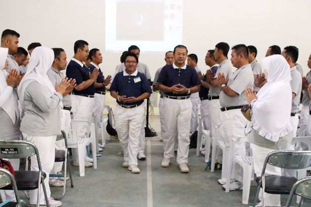 Mengaplikasikan Nilai dalam Kehidupan