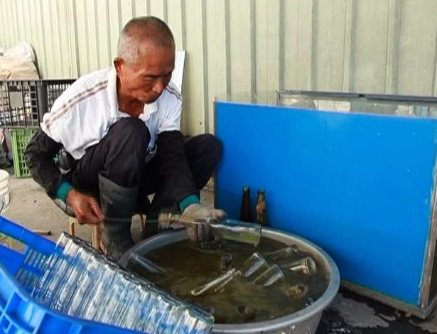 Mempraktikkan Ajaran Secara Nyata