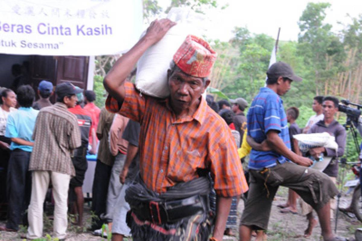 Pembagian Beras di NTT (Tahap 2)