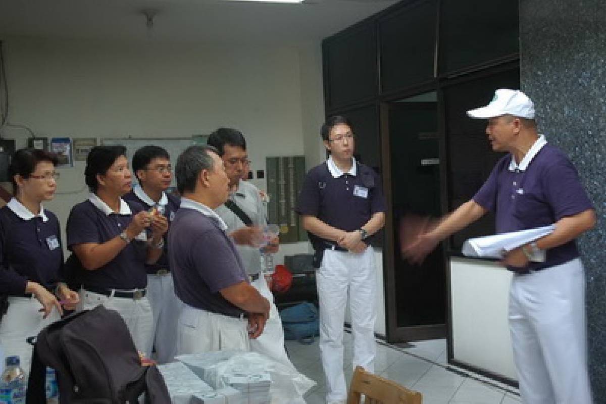 Bantuan untuk Korban Merapi (2 - 4 Nov 2010)