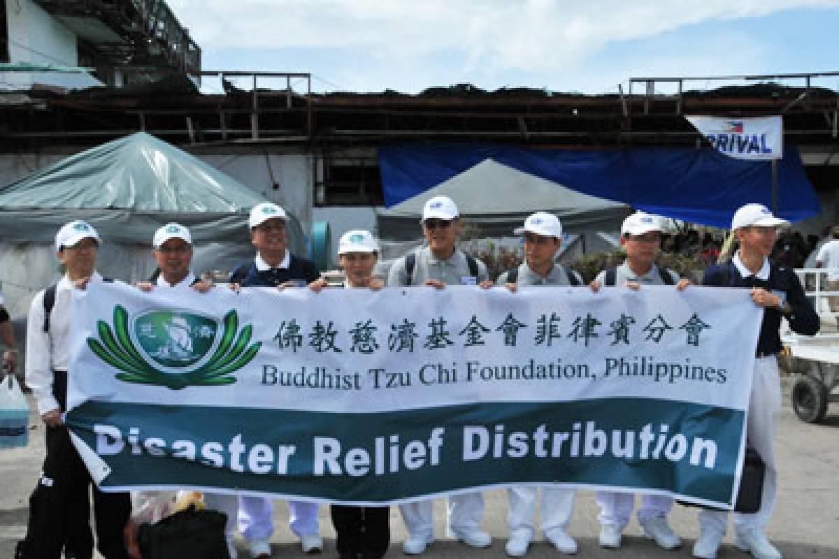 Bantuan Bagi Korban Bencana Topan Haiyan, Filipina (Bag 1)
