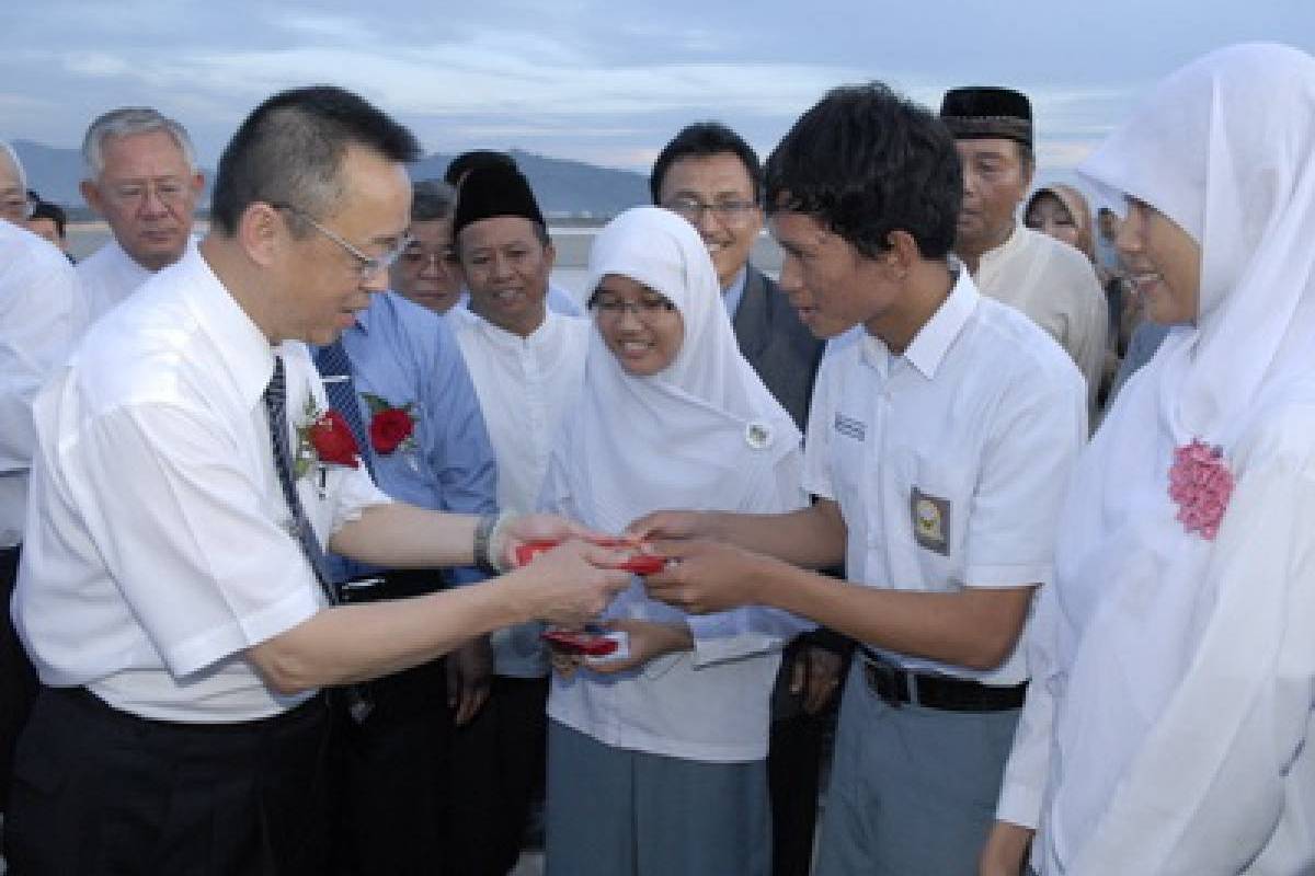 Peresmian SMAN 1 Padang: Tzu Chi di Bumi Minang