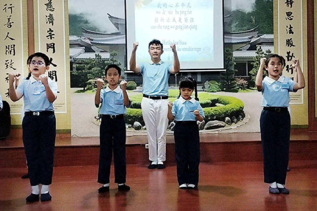 Kemeriahan Penutupan Kelas Kata Perenungan di Tzu Chi Medan 