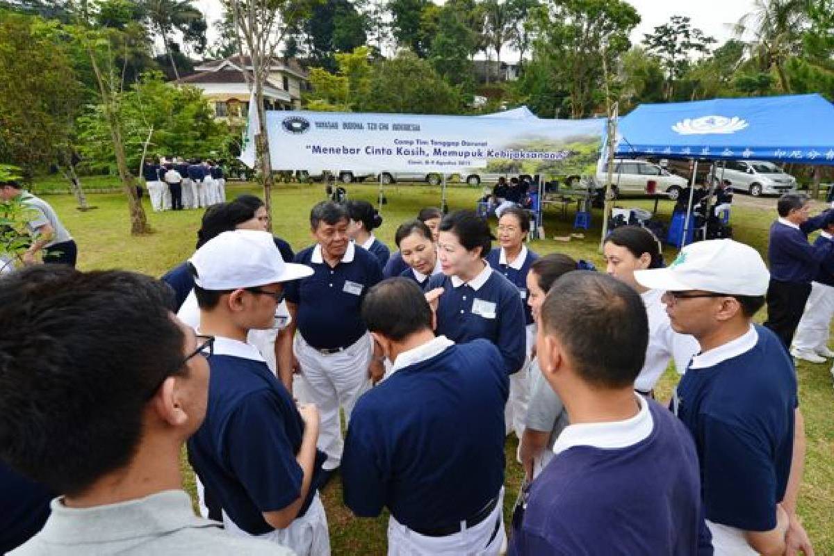 Menumbuhkan Tunas saat Bencana Melanda