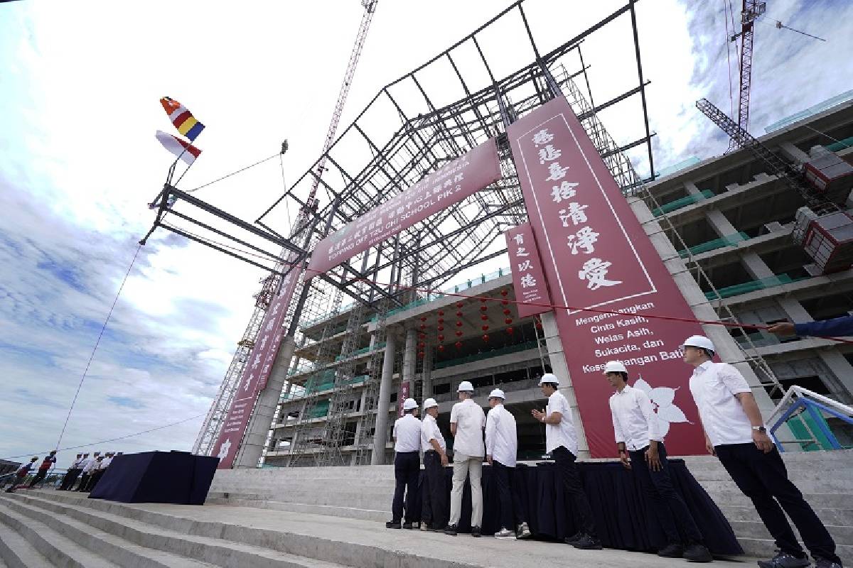 Topping Off Tzu Chi School PIK 2