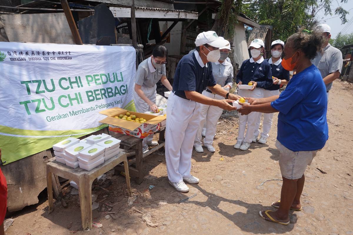 Bersyukur Masih Ada yang Peduli Pada Kami