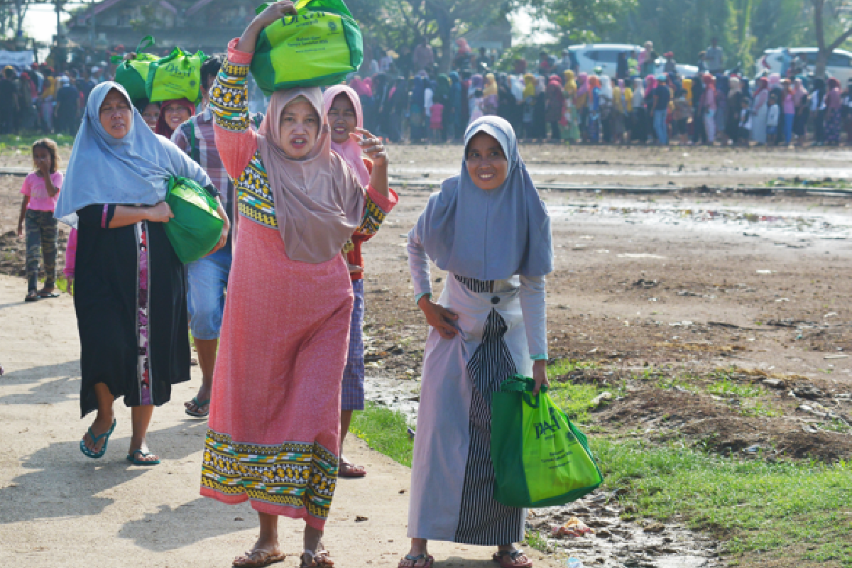 Bantuan Banjir Akibat Luapan Sungai Cisadane