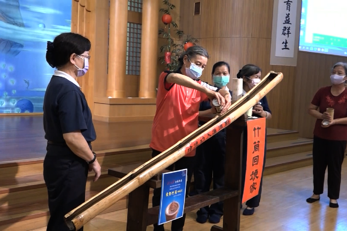 Ceramah Master Cheng Yen: Berikrar Mendedikasikan Diri hingga Napas Terakhir