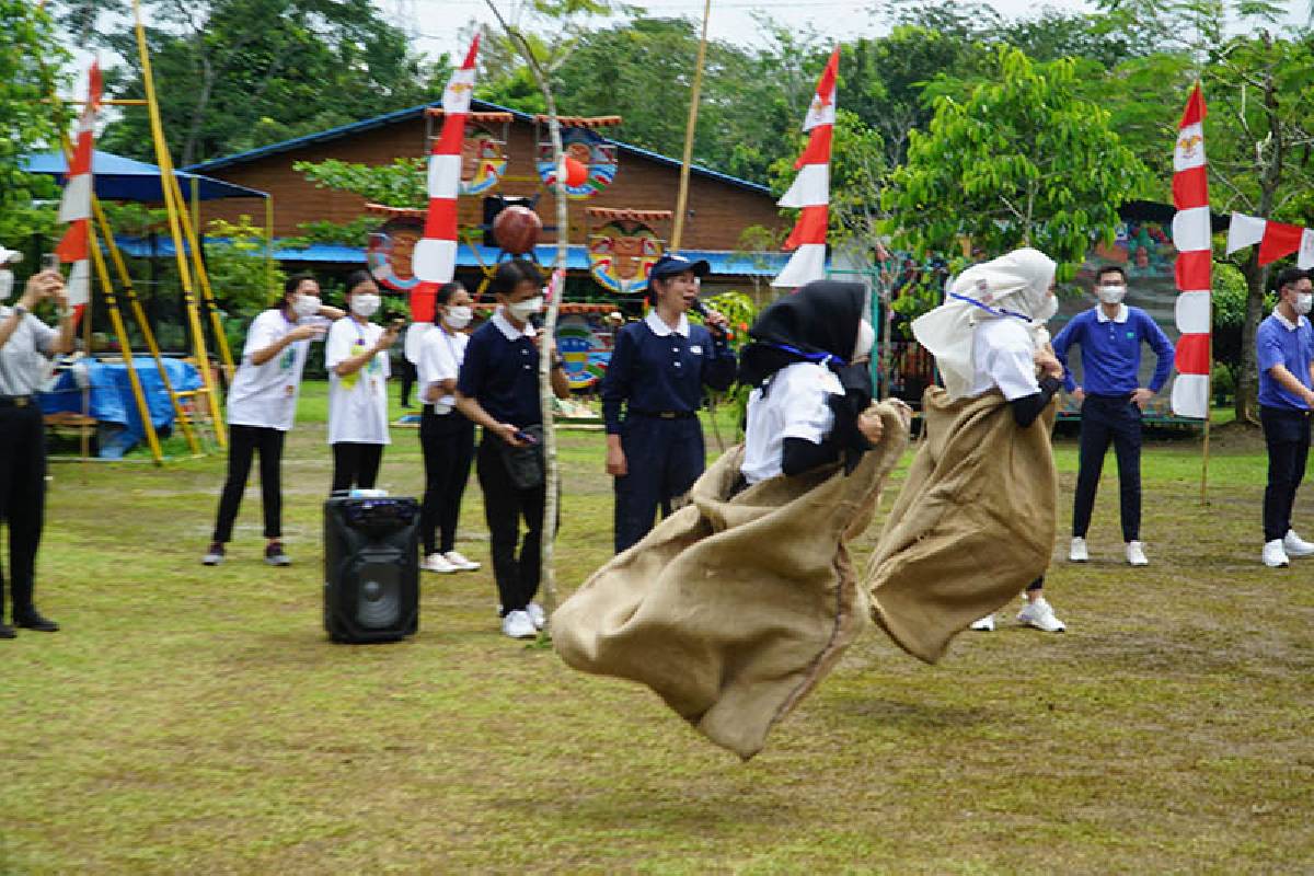 Serunya Berlomba Bersama Relawan