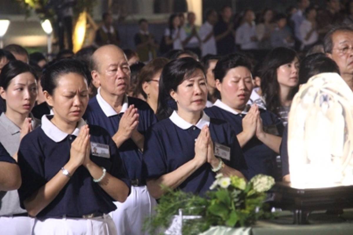 Perayaan Hari Waisak, Hari Ibu, dan Hari Tzu Chi Sedunia (2)  