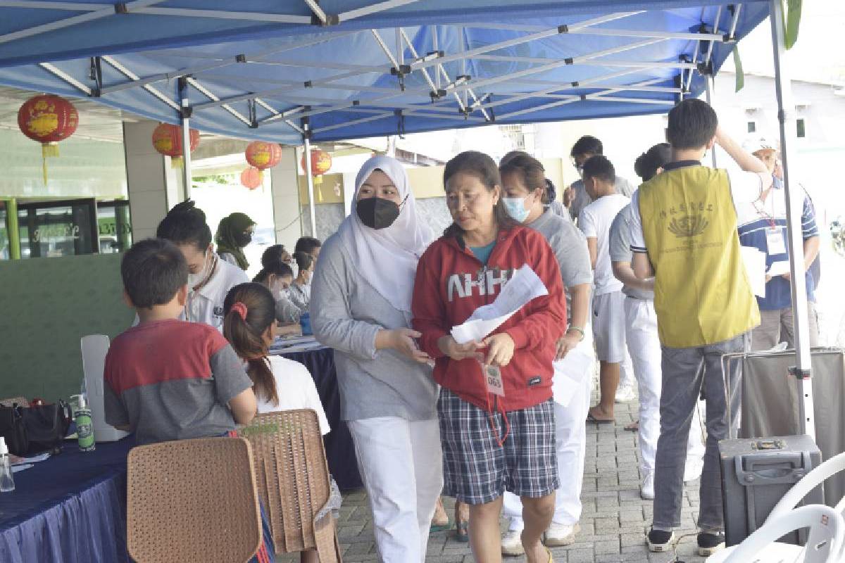 Layanan Kesehatan Bagi Warga Korban Banjir