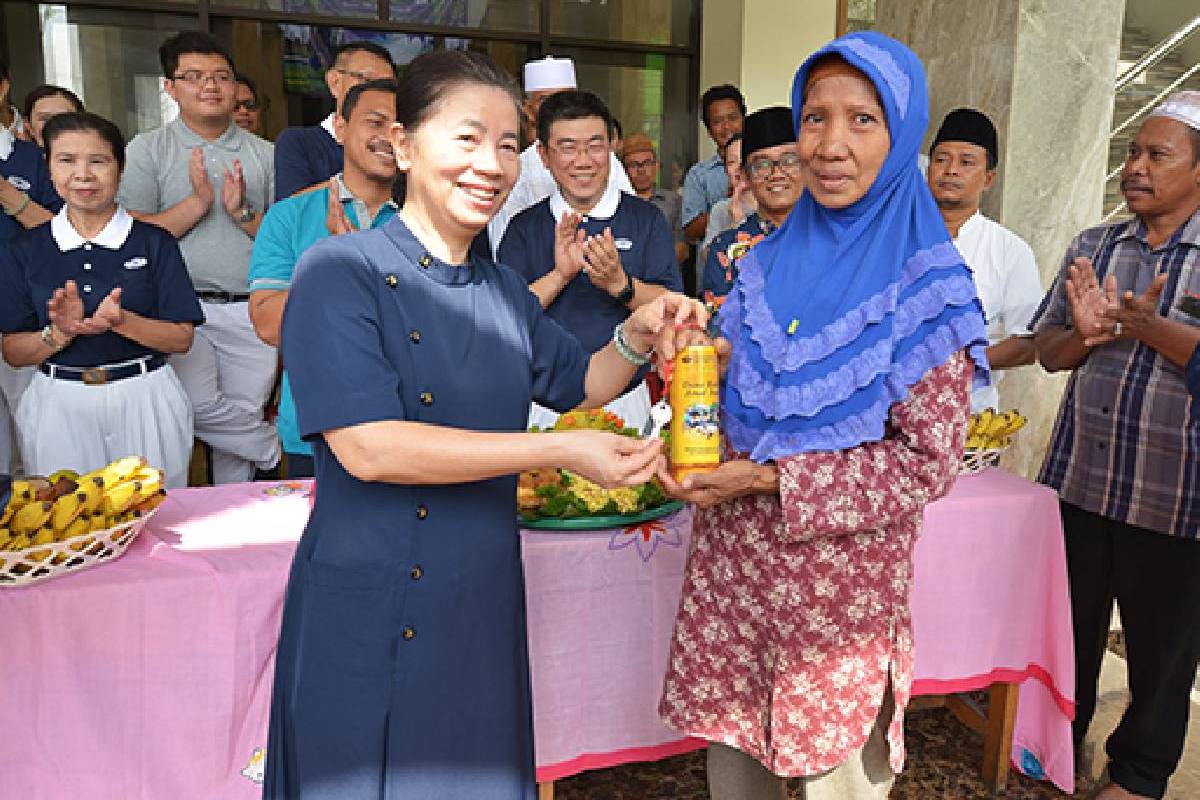 Program Bebenah Kampung di Kamal Muara