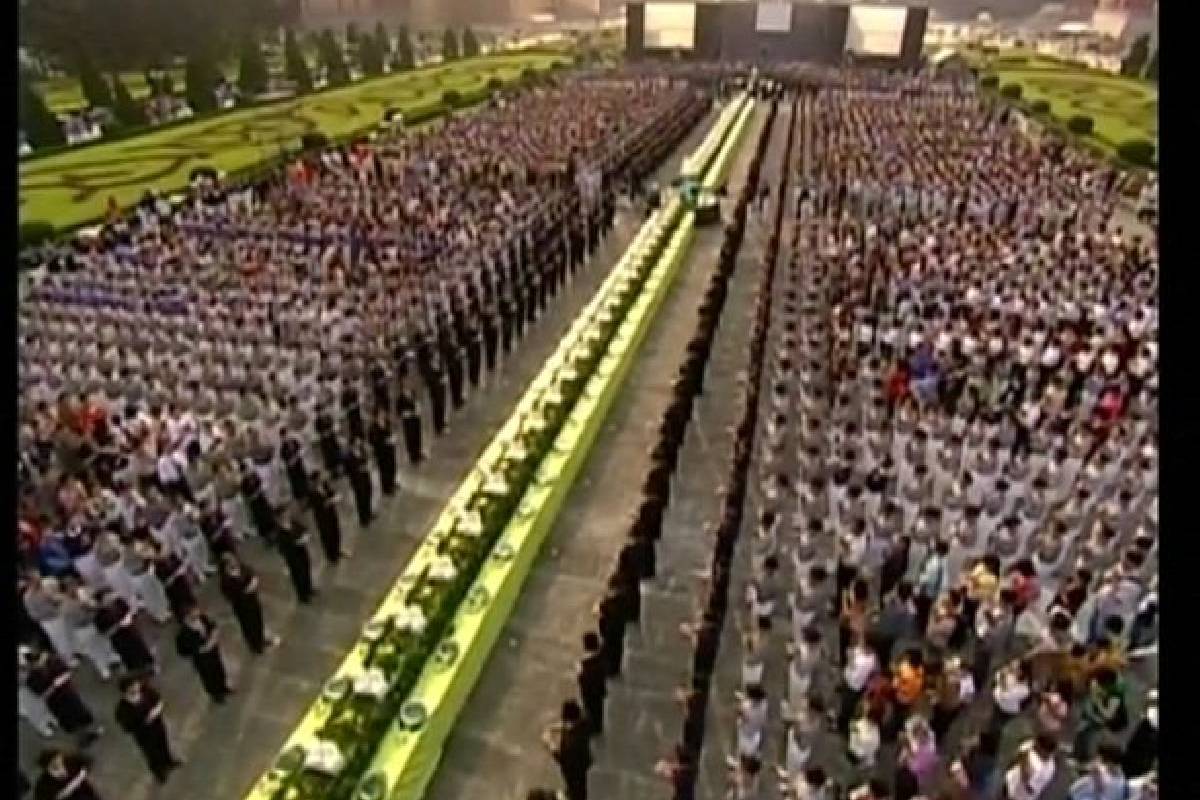 Ceramah Master Cheng Yen: Sejarah Upacara Pemandian Rupang Buddha