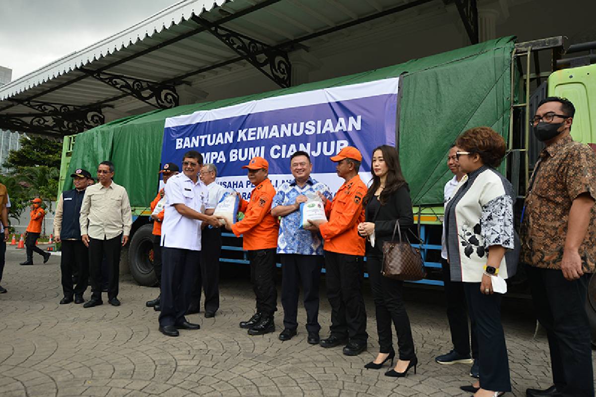 Tzu Chi Bersama Pemprov DKI Jakarta Bantu Korban Gempa Cianjur