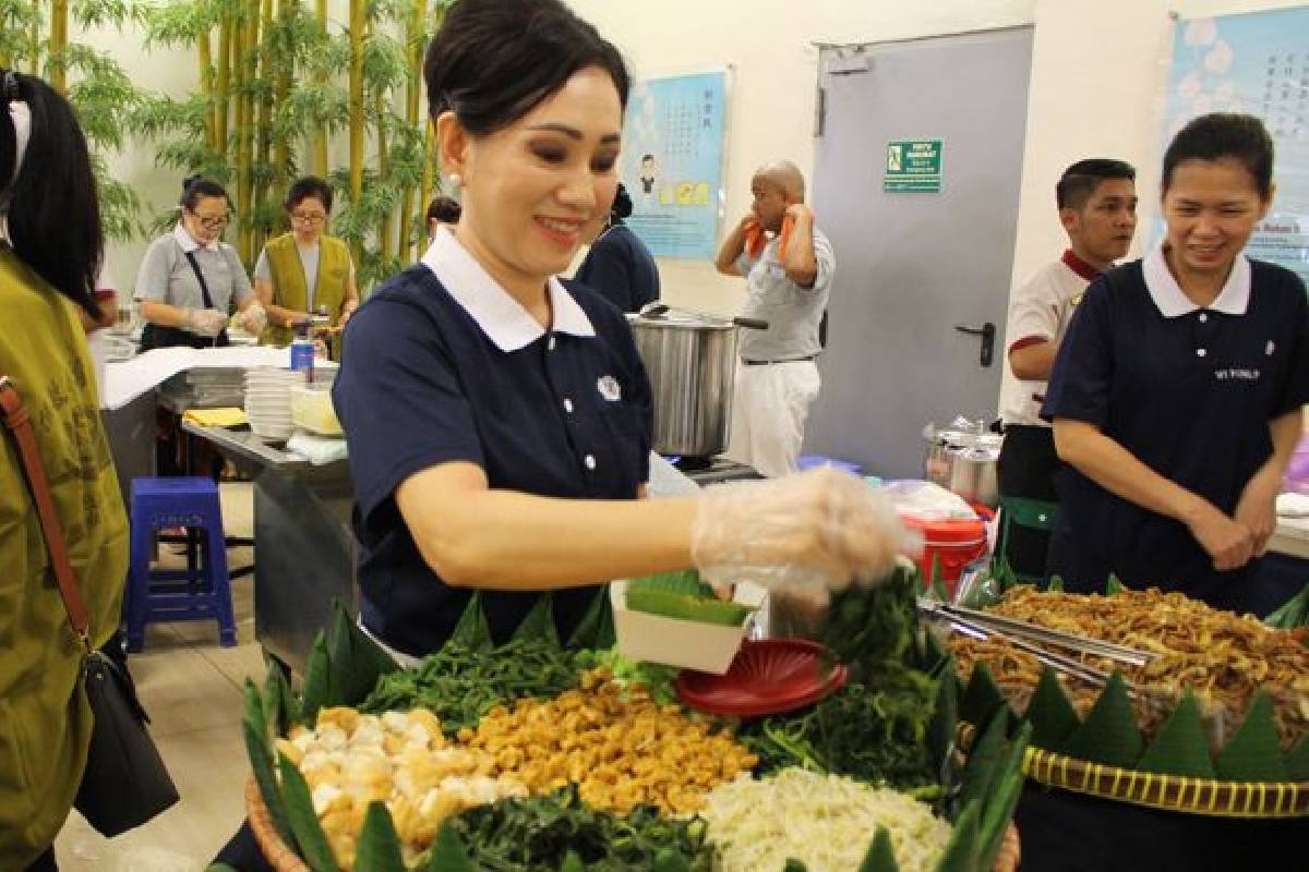 Menghimpun Cinta Kasih untuk Tzu Chi Hospital