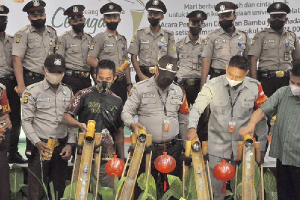 Menjaring Berkah Melalui Kepingan Koin