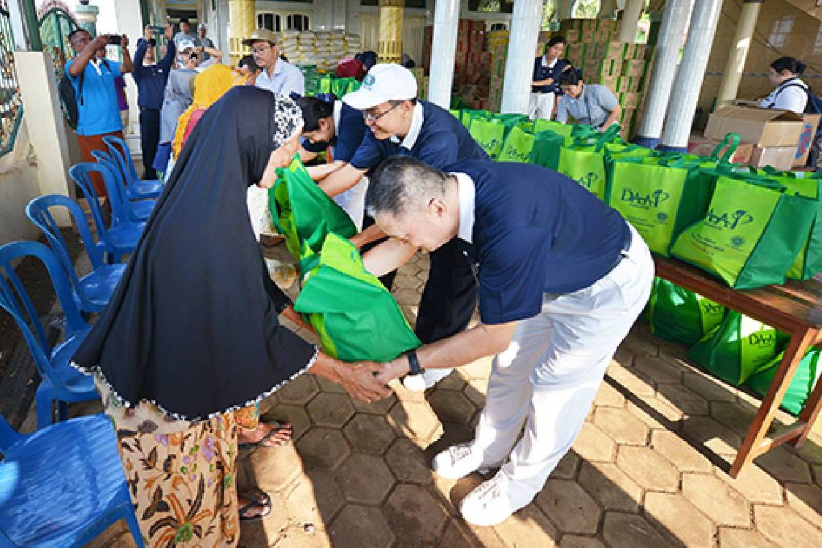 Bantuan Banjir di Tanjung Pasir
