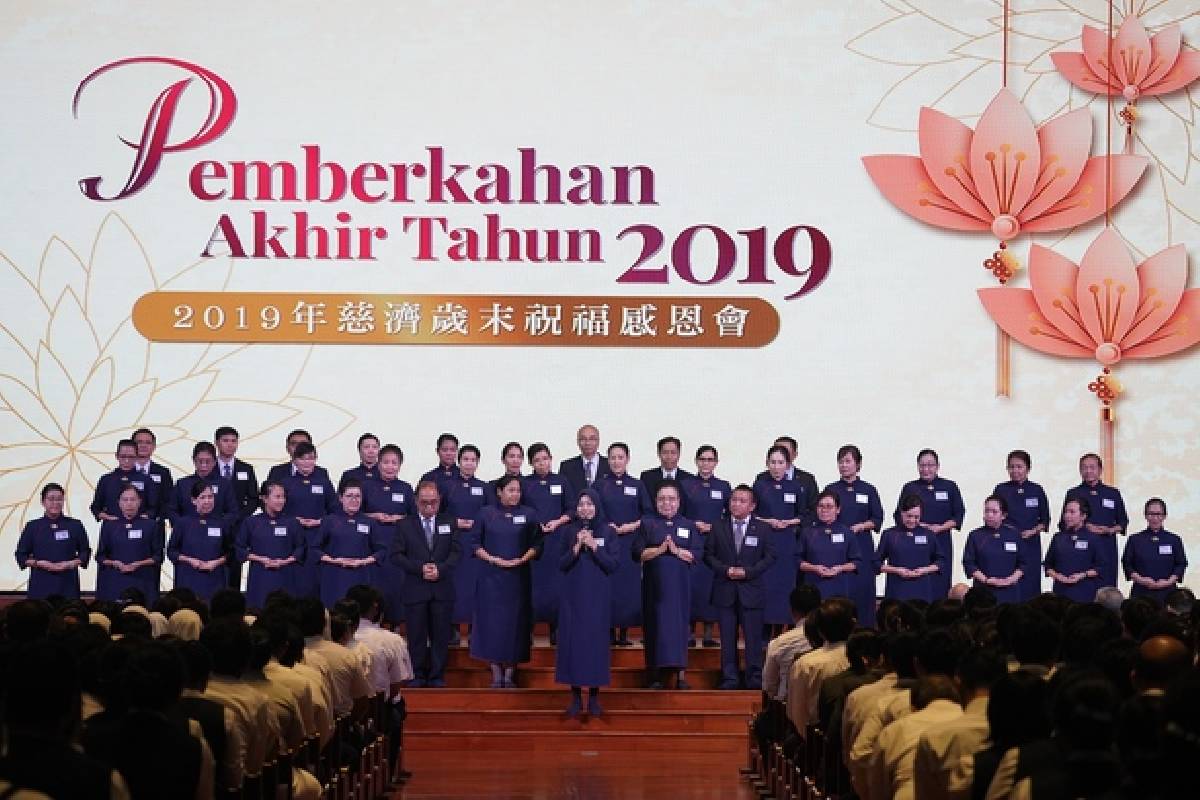 Pemberkahan Akhir Tahun Tzu Chi 2019: Bahu-Membahu Berbagi Cinta Kasih dalam Keharmonisan