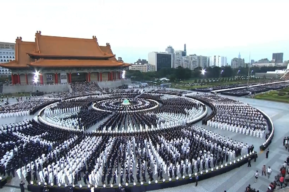 Ceramah Master Cheng Yen: Upacara Pemandian Rupang Buddha Tzu Chi di Seluruh Dunia