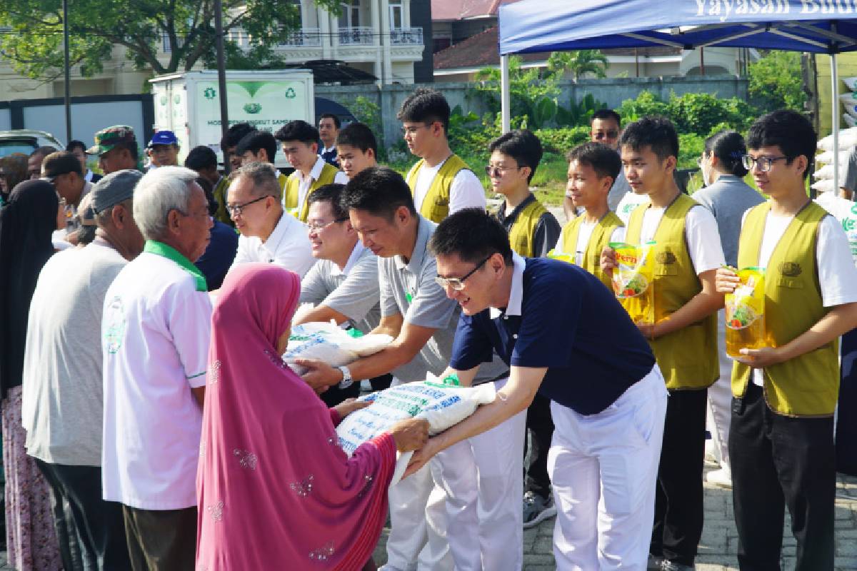 Tzu Chi Medan Menebarkan Cinta Kasih Melalui 10.000 Paket Sembako