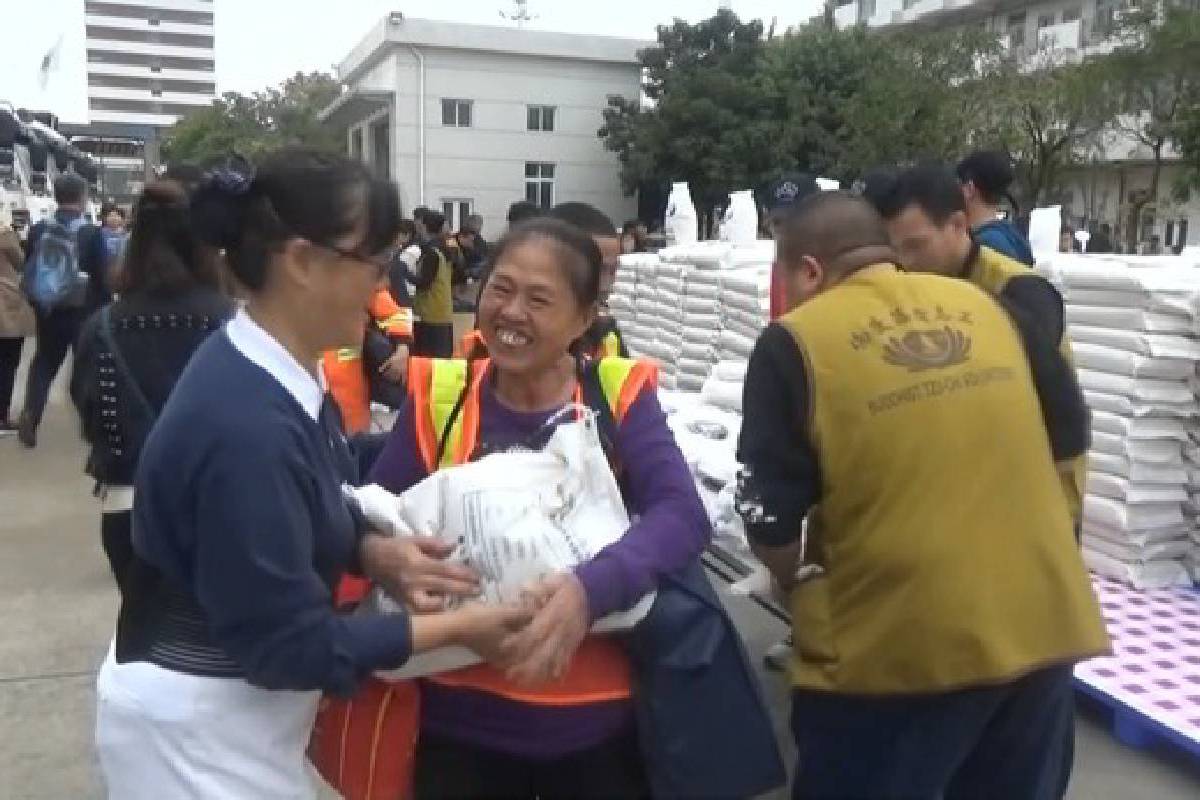 Ceramah Master Cheng Yen: Cinta Kasih sebagai Panduan Hidup