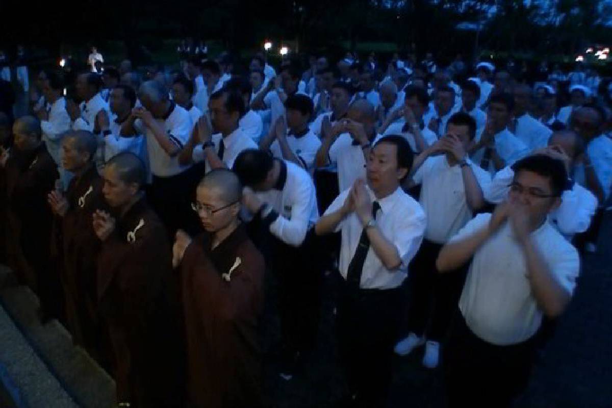 Ceramah Master Cheng Yen: Mewujudkan Cinta Kasih Tanpa Batas