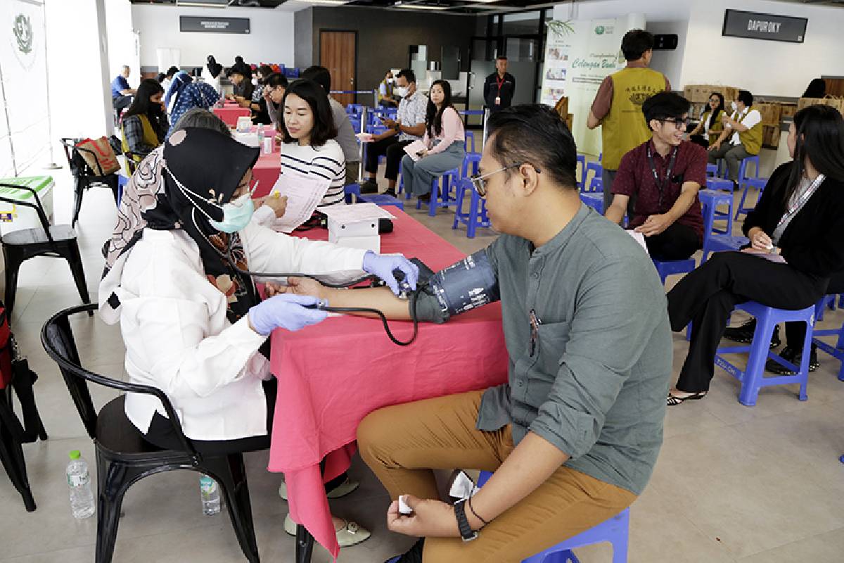 Rutin Berbuat Baik dengan Rutin Donor Darah