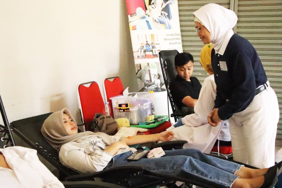 Menyelamatkan Kehidupan dengan Donor Darah, Menjaga Bumi dengan Pelestarian Lingkungan 