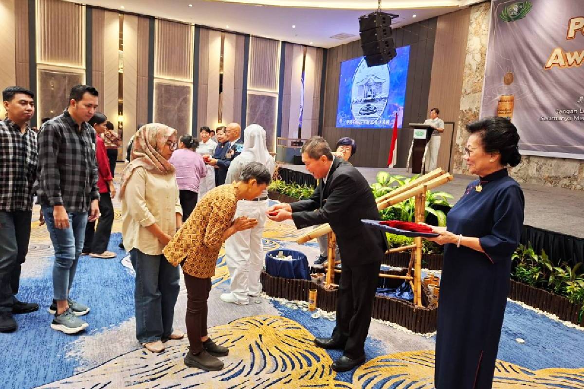 Menumbuhkan Kepedulian dari Hal Kecil di Pemberkahan Awal Tahun