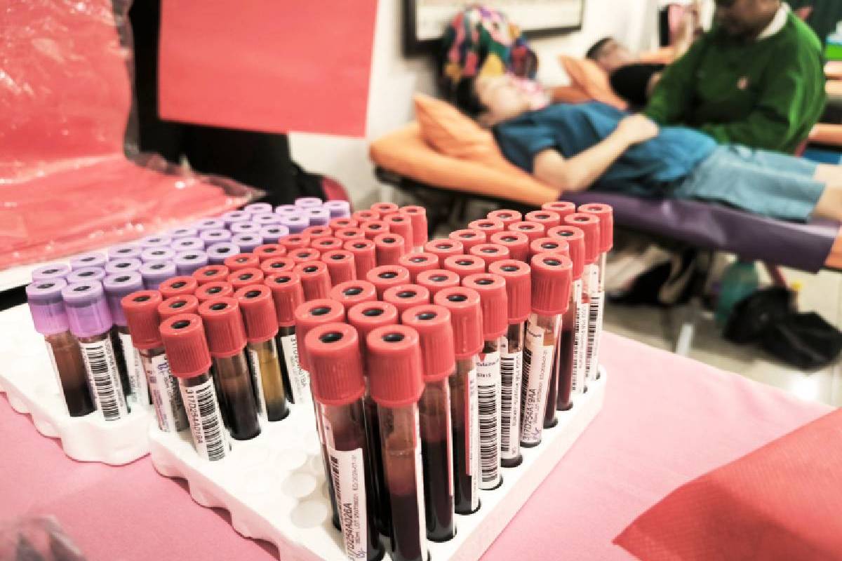 Setetes Darah yang Mengalirkan Kehangatan