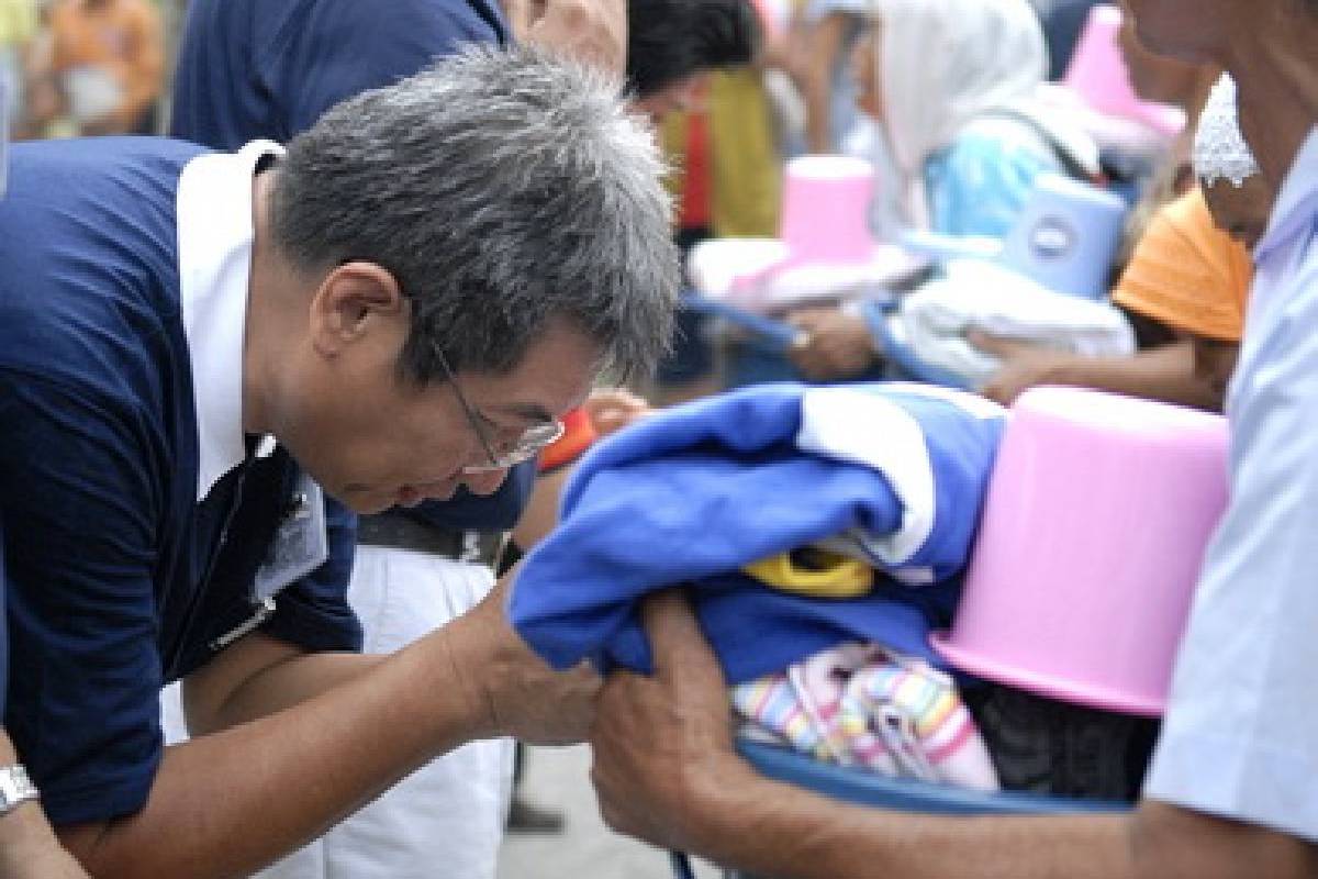 Bantuan Pasca Banjir Lahar Dingin Merapi