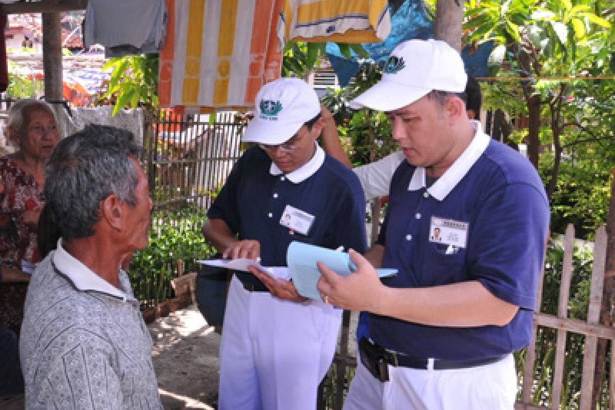  Bantuan Bagi Korban Angin Puting Beliung di Kepulauan Seribu