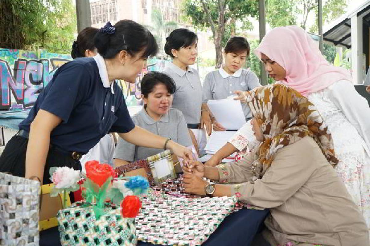 Kegiatan Pelestarian Lingkungan di Villa Kapuk Mas 2