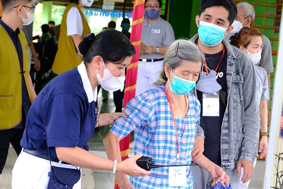 Pelayanan Medis untuk Warga Ario Kemuning