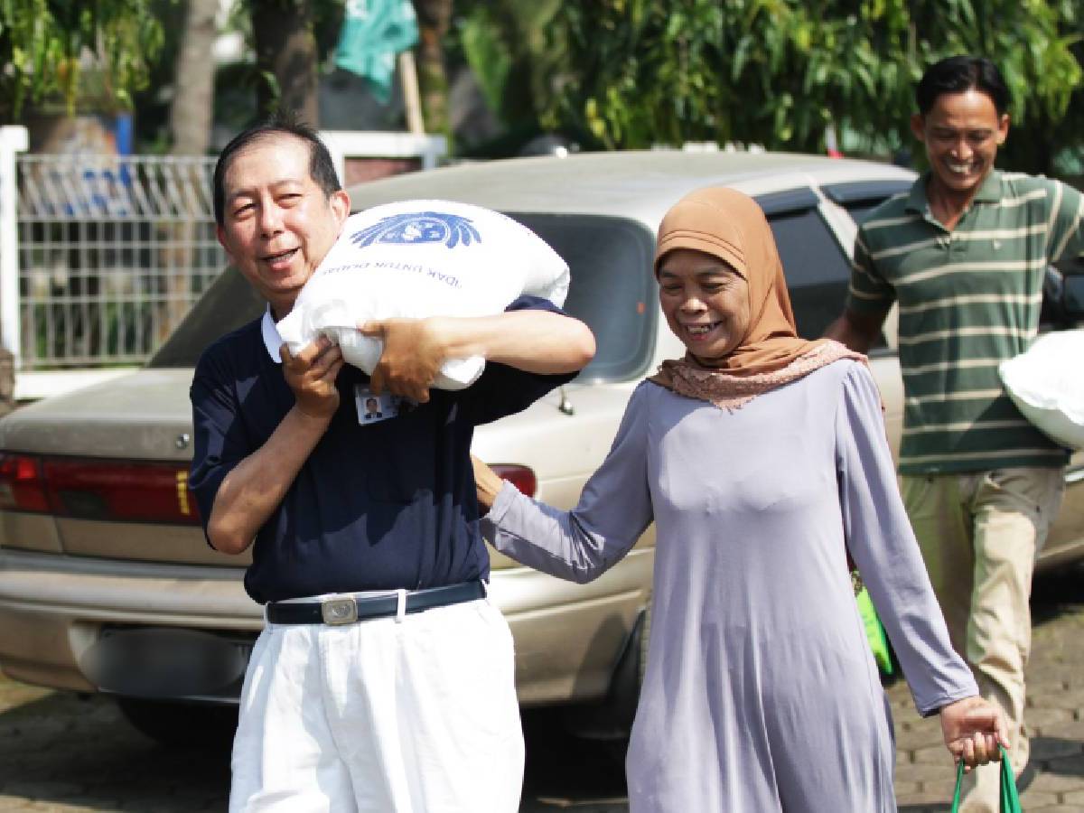 Tjhauw Kok Kiong: Relawan Tzu Chi Jakarta