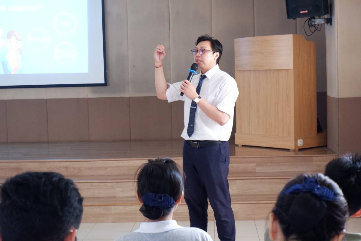 Merangkai Kisah Kebaikan dalam Video Kilas Balik