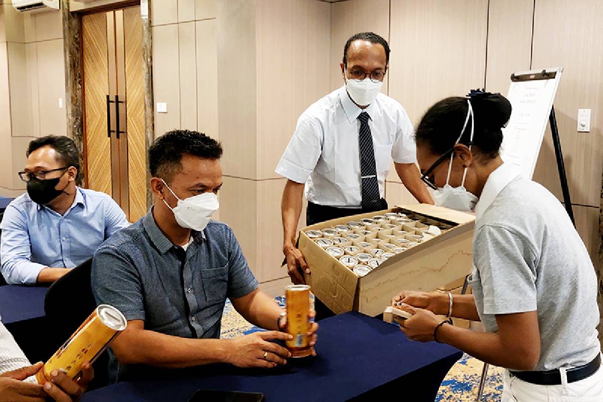 Menggarap Ladang Berkah di Bumi Cendrawasih