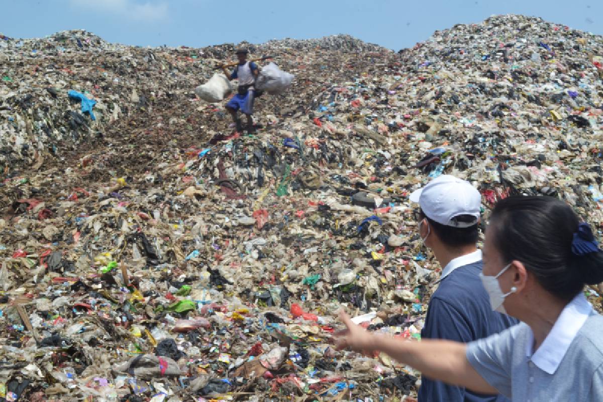 Seutas Senyuman dari Para Pelestari Lingkungan