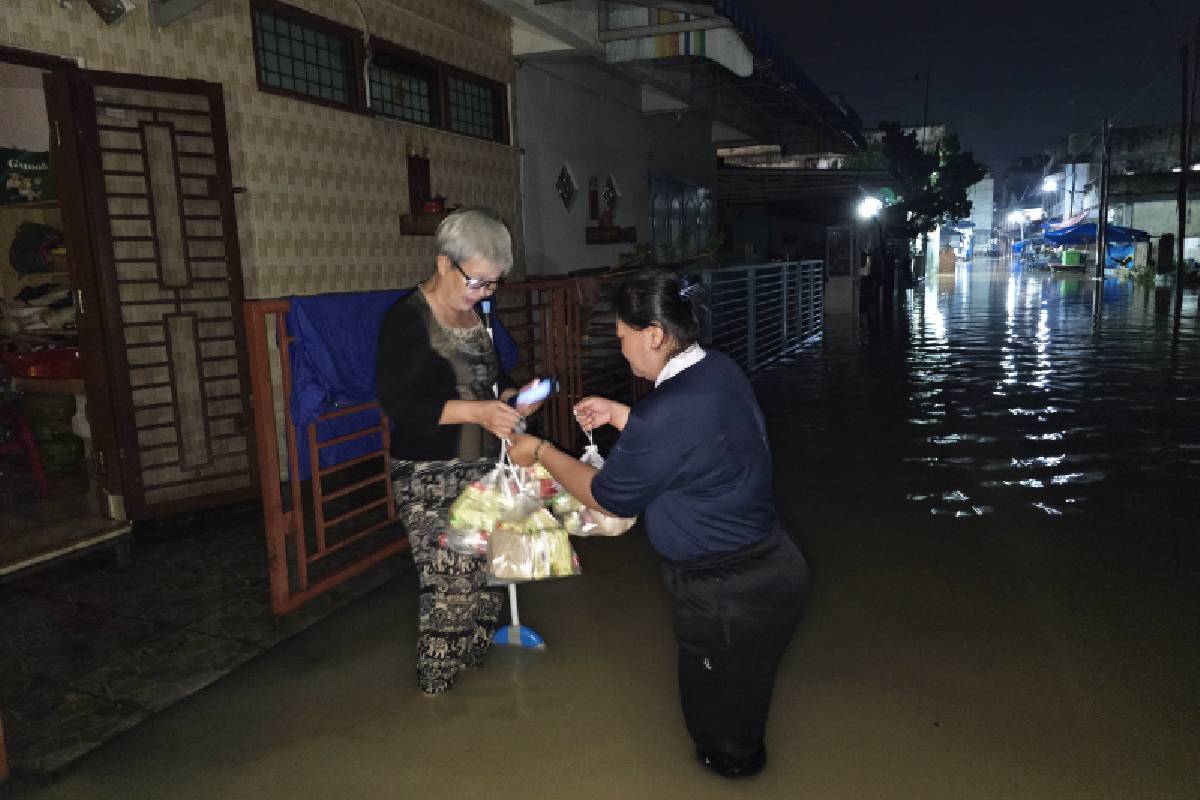 Bantuan Bencana Banjir di Sumatera: Kehangatan Hati yang Menyatukan