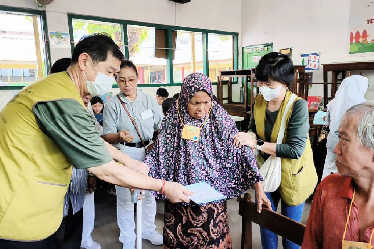 Peduli Lansia, Tzu Chi Makassar Hadirkan Layanan Kesehatan Degeneratif