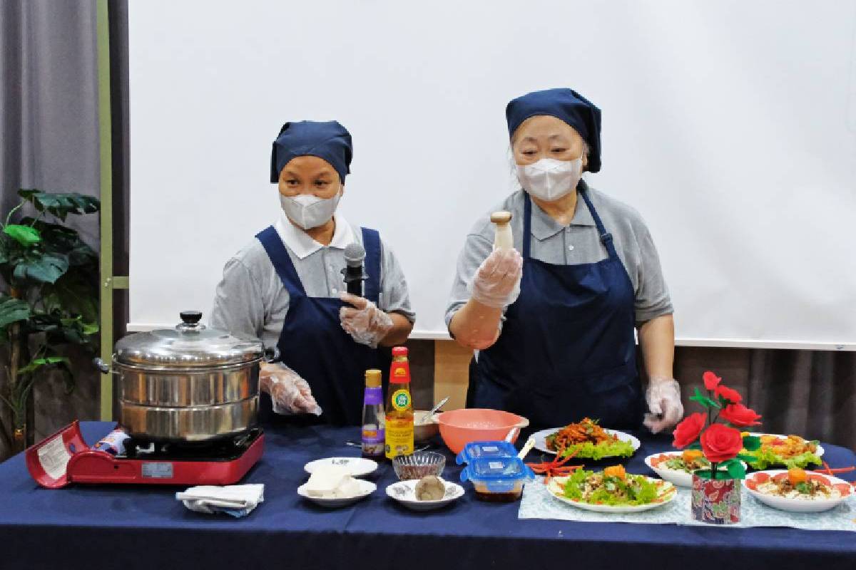 Demo Masak Vegetarian, Kenalkan Cita Rasa Nabati di Bulan Tujuh Penuh Berkah