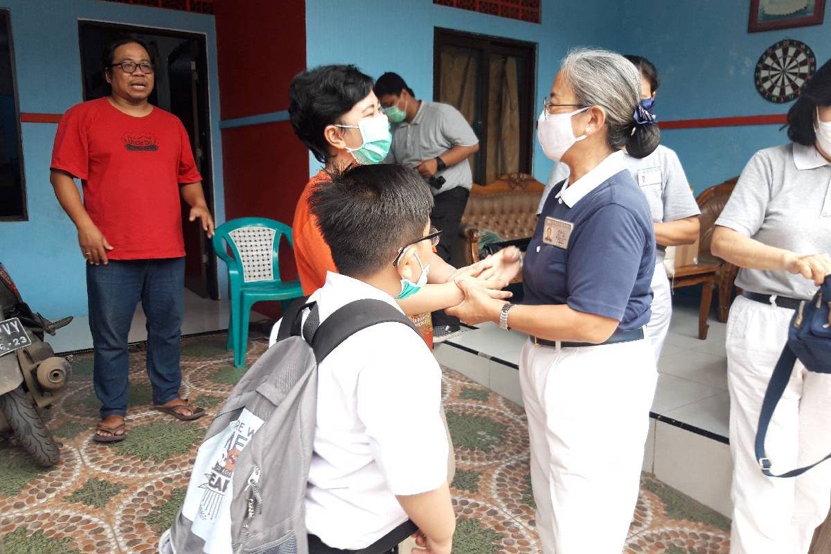 Perjuangan Heny Berdamai dengan Kanker Payudara